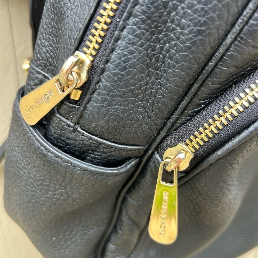 Michael Kors Pebbled Leather Backpack See Description and Photos Large Backpack - Picture 4 of 11